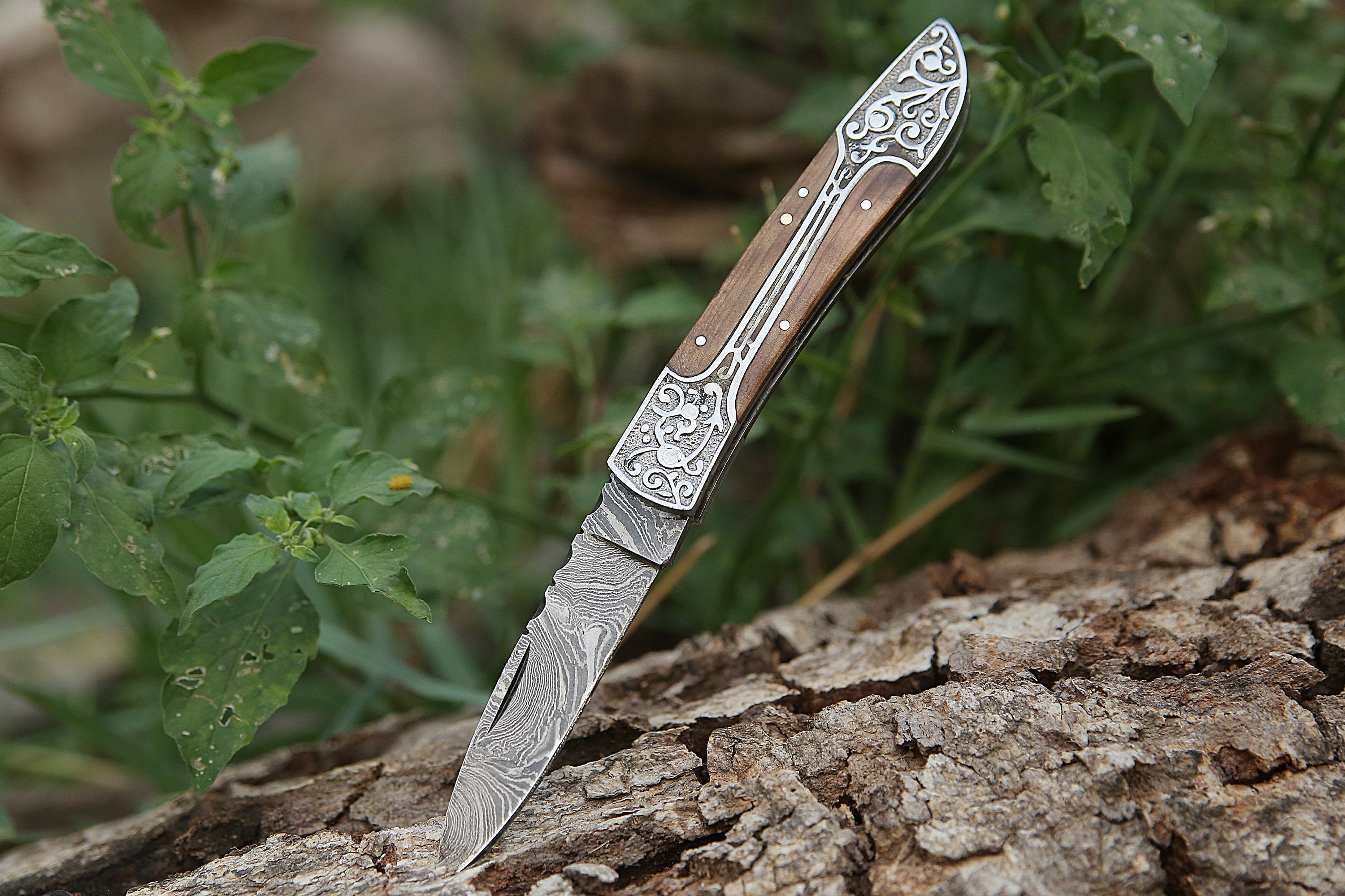 Handmade Damascus pocket knife White Resin handle birthday gift folding knife Groomsmen anniversary wedding gift for Father day Thanksgiving