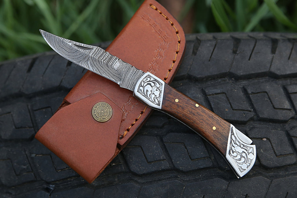 Handmade Damascus Pocket Knife Rose Wood Handle Birthday Gift Folding Knife Groomsmen Anniversary Gift Personalized Gift for Boy friend Love