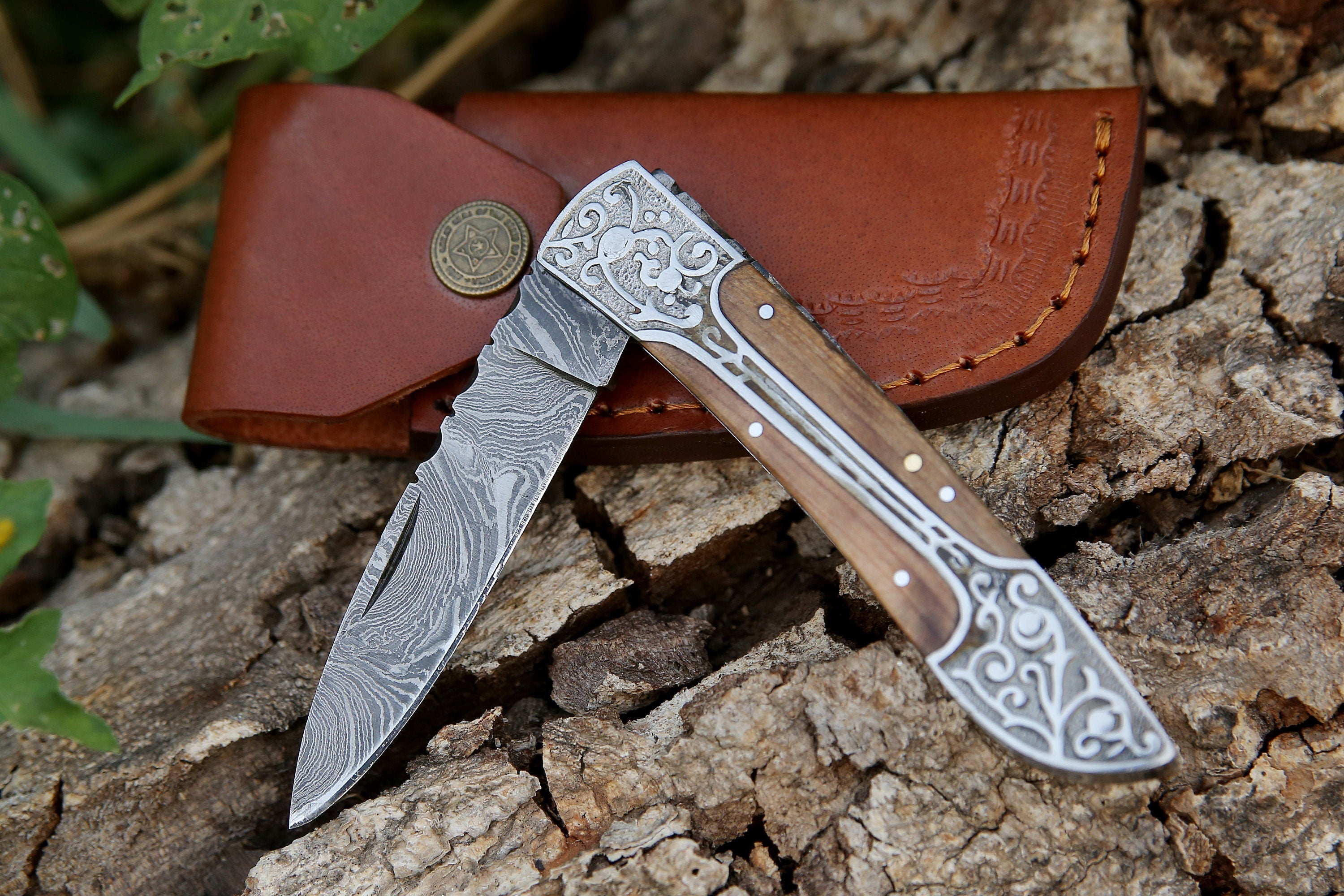 Handmade Damascus Pocket Knife: Red Wood Handle, Engraved Steel, Father's Day Gift