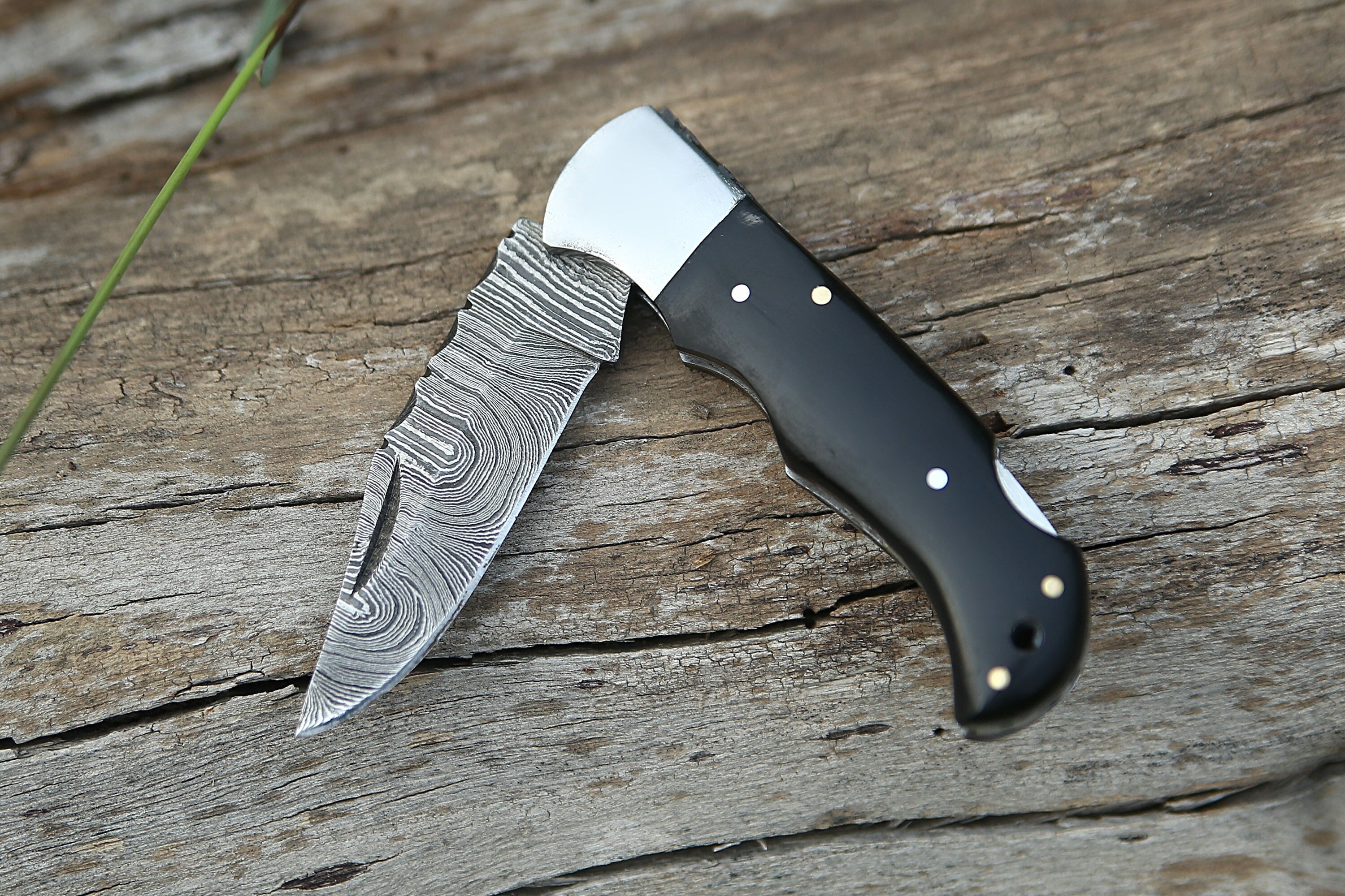 Personalized Handmade Pocket Knife Anniversary Gift Groomsman Gift Black Resin Handle Birthday Gift Folding Knife Wedding Gift for Men &Love