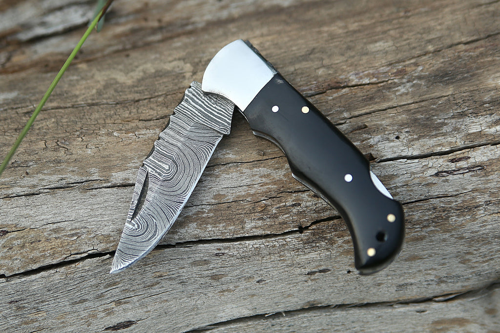 Handmade Damascus Pocket Knife Wangi Wood Handle Birthday Gift Folding Knife Bestman Gift 10th Anniversary Wedding Gift Father day Gift Love