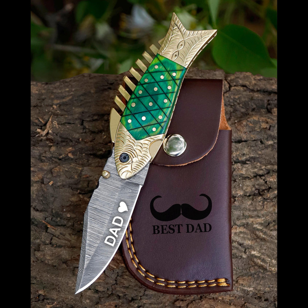 Premium Damascus Fish Pocket Knife Green Wood Handle Birthday Gift Folding Knife Groomsman Gift Anniversary Wedding Engraved Gift for Men